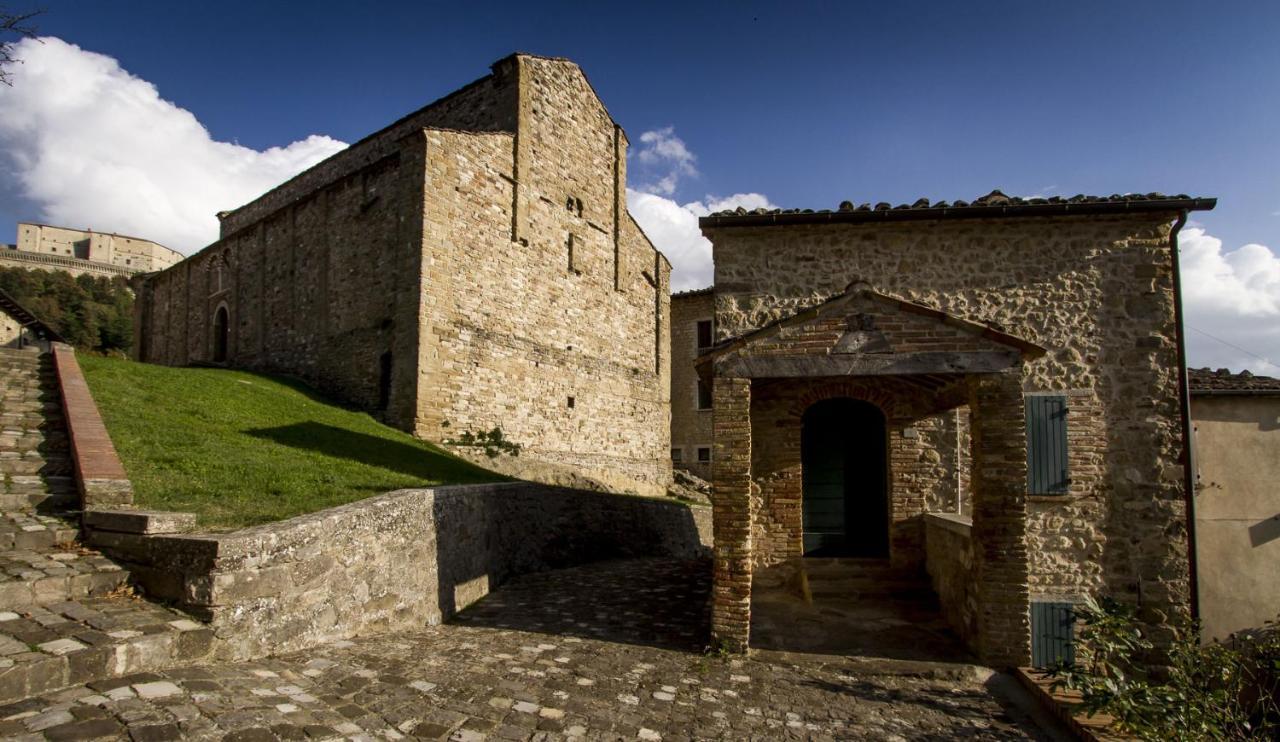 San Leo Albergo Diffuso Exterior photo